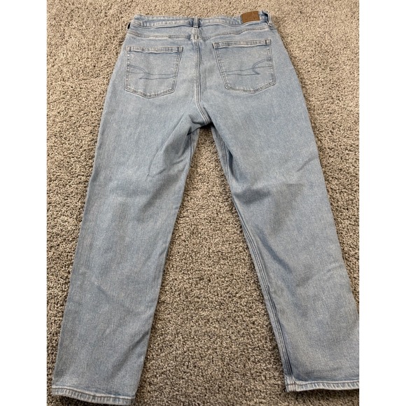 American Eagle Mom Jean Light Wash Denim Casual Womens 12 - Picture 6 of 9